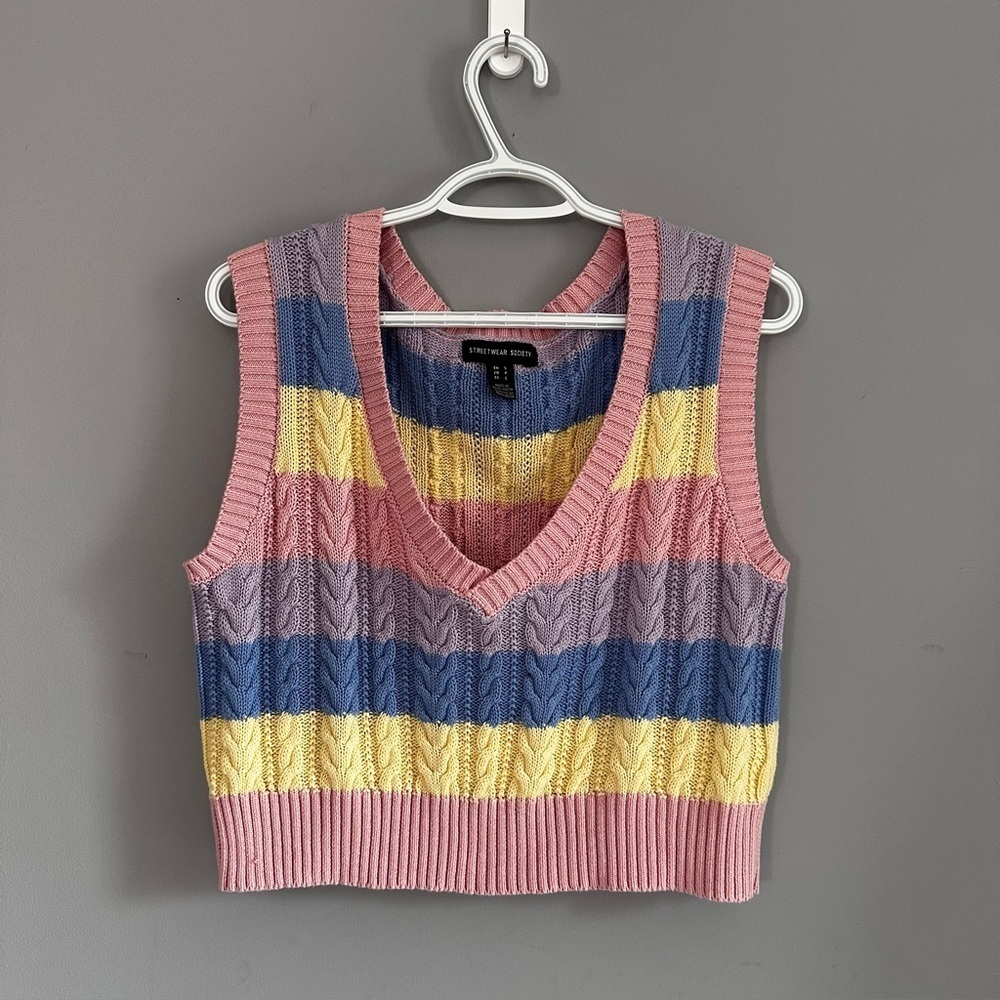 Streetwear Society Pastel Striped Cable Knit Cropped V Neck Vest S